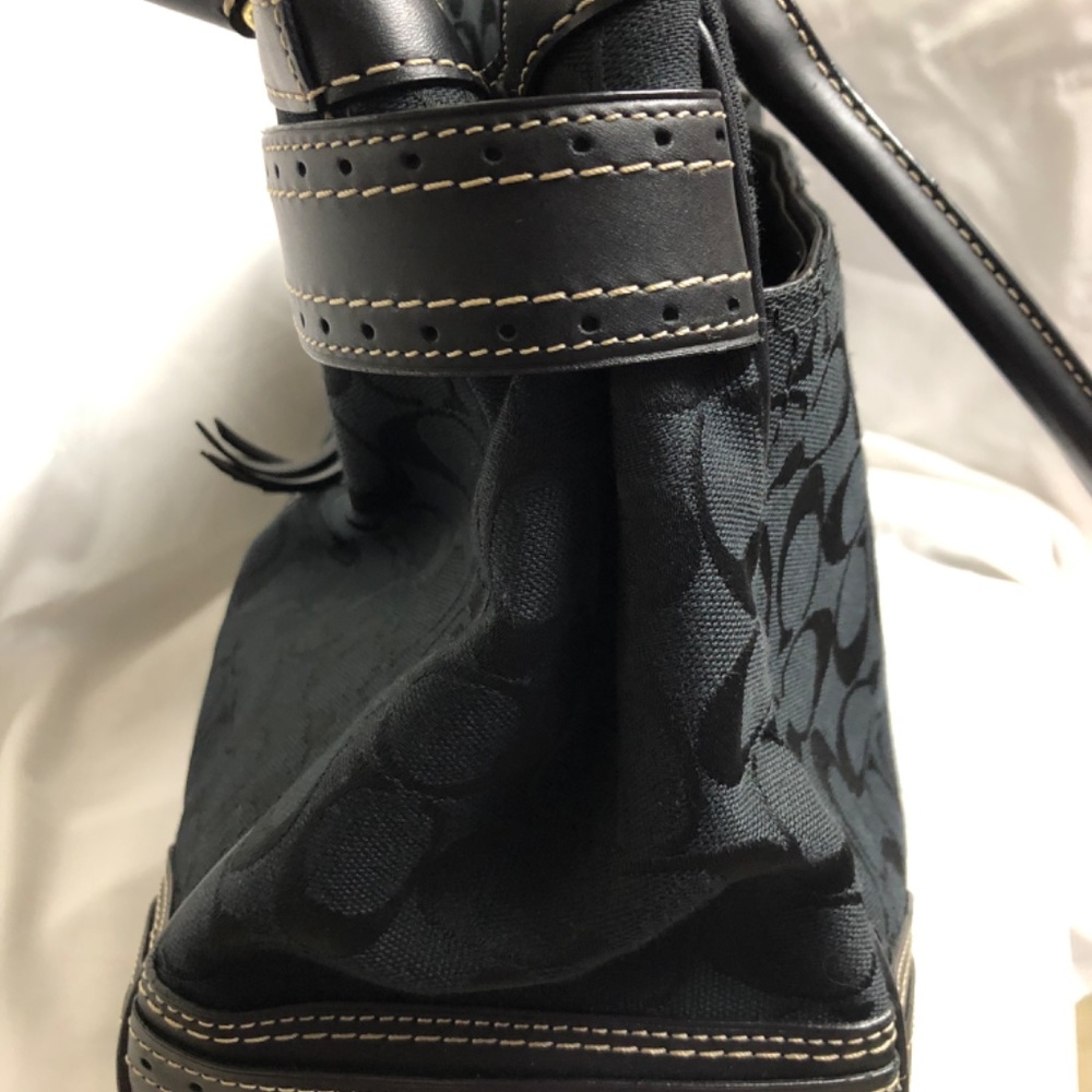 Large coach bag - Picture 2 of 7